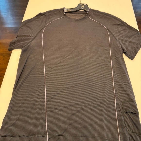 Men’s Lululemon Black Performance Tee Shirt Size Large - Picture 7 of 9